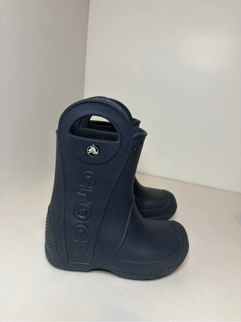 Crocs Kids Navy Blue Waterproof Rain Boots with handles Kids Size 10